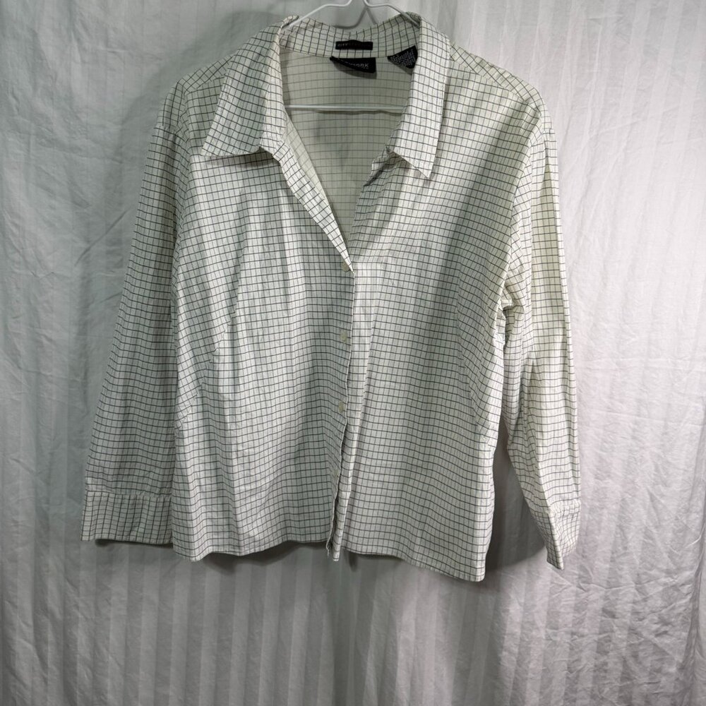 New York & Company City Stretch Shirt Cream, Blue & Black Size XL